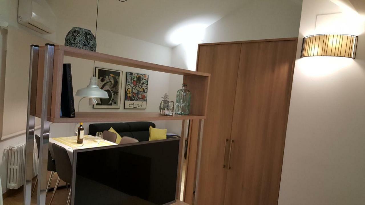 Estudio Atico Con Altillo Ourense Buitenkant foto