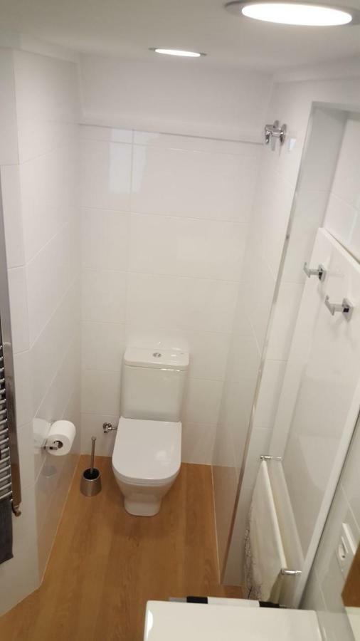 Estudio Atico Con Altillo Ourense Buitenkant foto